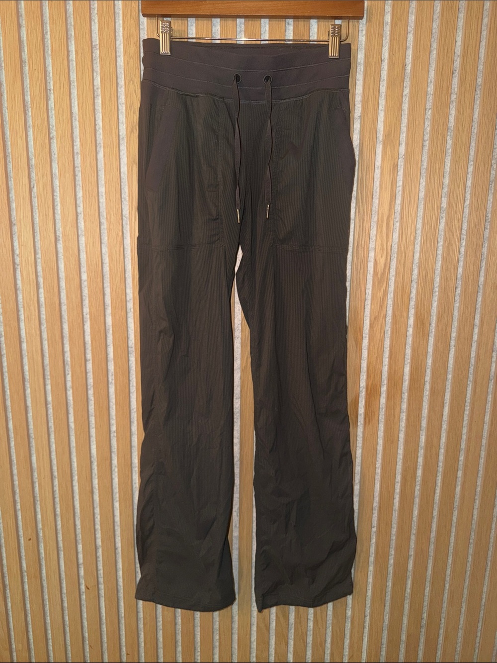 Women’s LuLu Lemon dark Grey studio pants